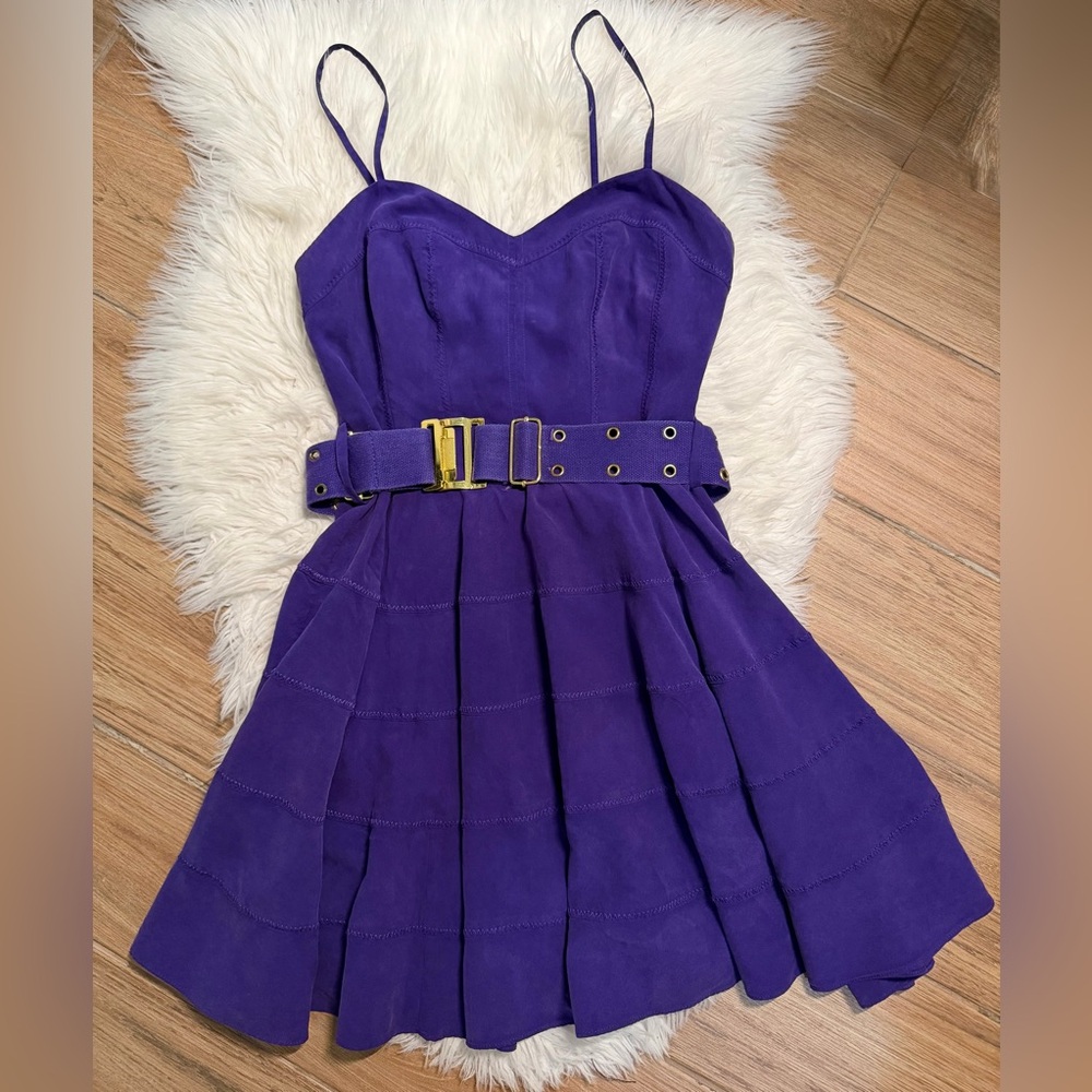 Guess by Marciano 100% Silk Purple Fit & Flare Party Dress Gold Belt Size 4